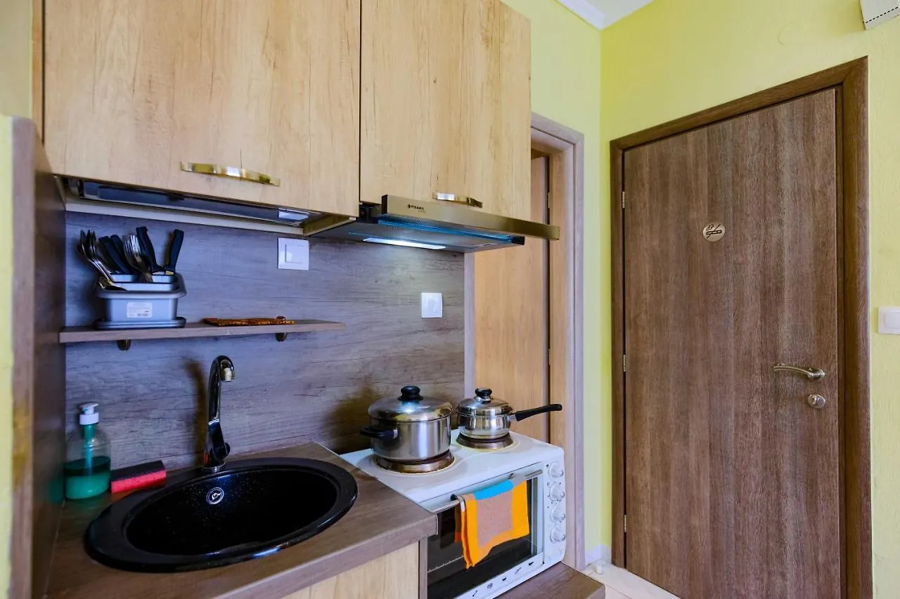 Dionisos Apartments Paralia Dionisiou