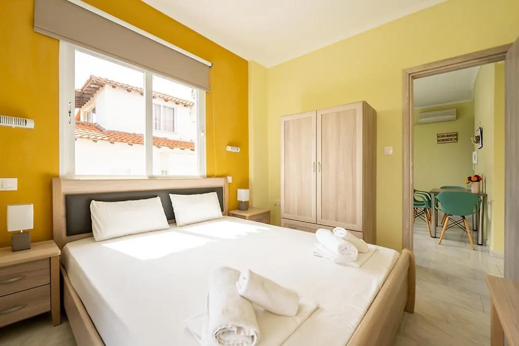 Dionisos Apartments Paralia Dionisiou 0*,